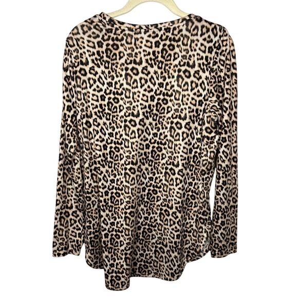 Apt. 9 Animal Print V-Neck Long Sleeve Top Women's Medium - Picture 2 of 8